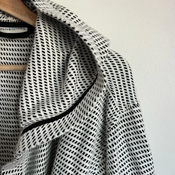 Olive & Linen Pixel Turkish Towel Robe - Picture 3 of 8